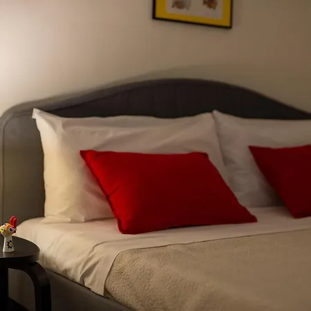 A Casa Di Anna - Charming House With Courtyard * Bari