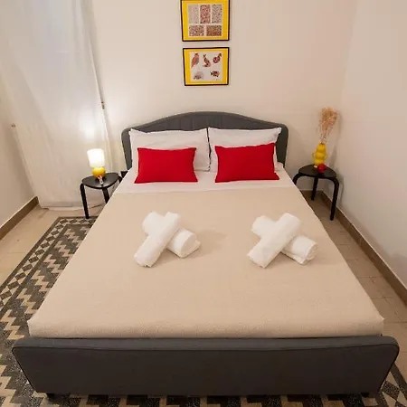 A Casa Di Anna - Charming House With Courtyard *