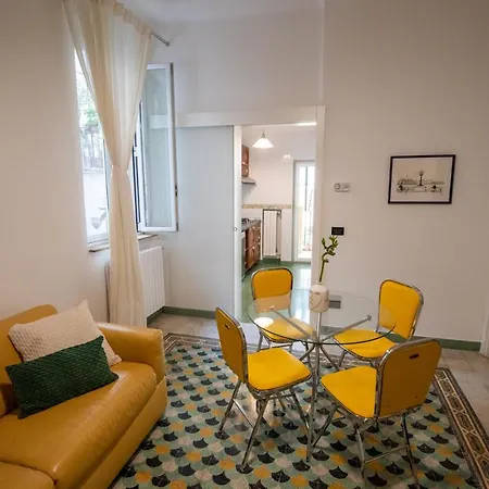 A Casa Di Anna - Charming House With Courtyard *