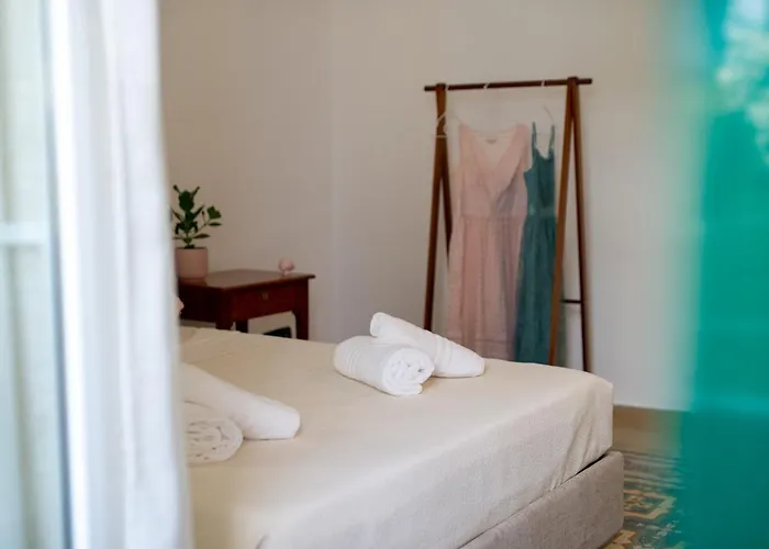 A Casa Di Anna - Charming House With Courtyard * Bari