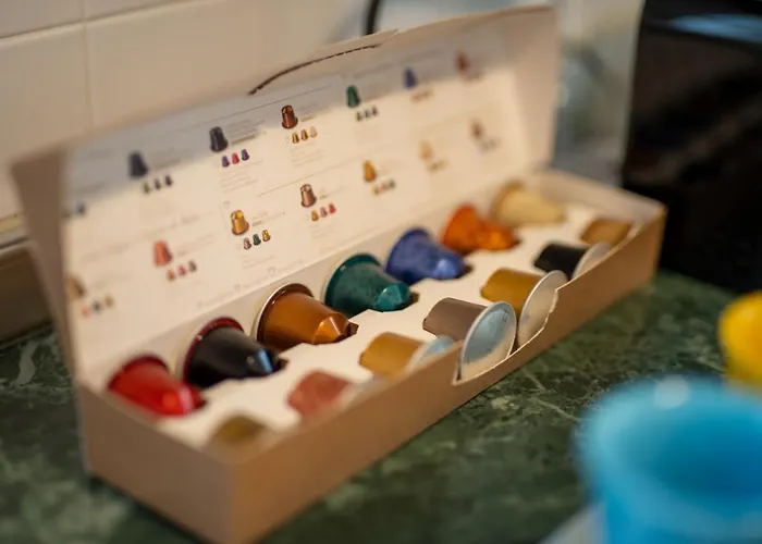 A Casa Di Anna - Charming House With Courtyard * Bari