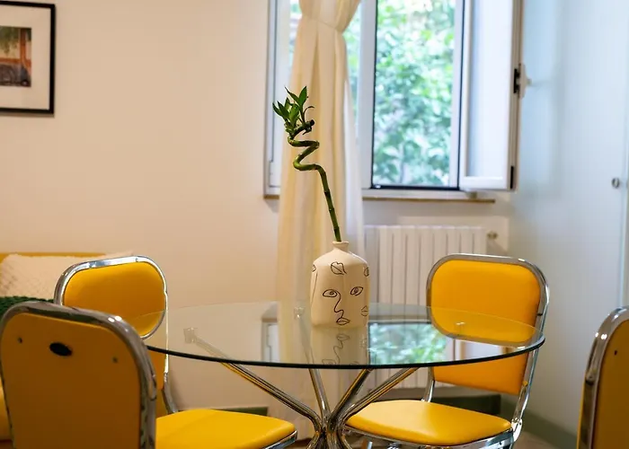 A Casa Di Anna - Charming House With Courtyard Bari