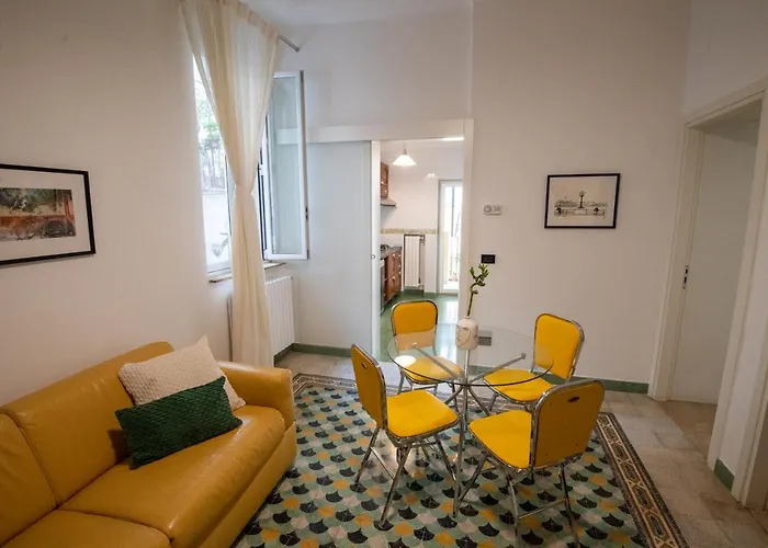 A Casa Di Anna - Charming House With Courtyard *